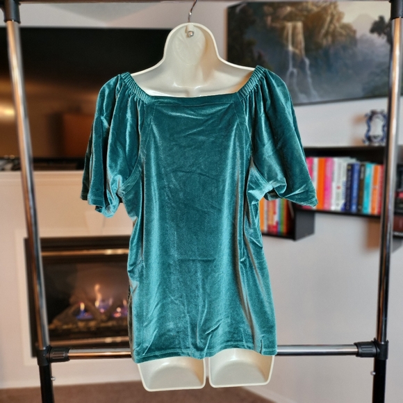 Ricki's Velour sweetheart neck blouse sz M - Picture 2 of 8